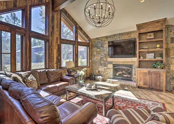 Walk To Lift: Luxe Villa W/ Hot Tub In Copper Mtn