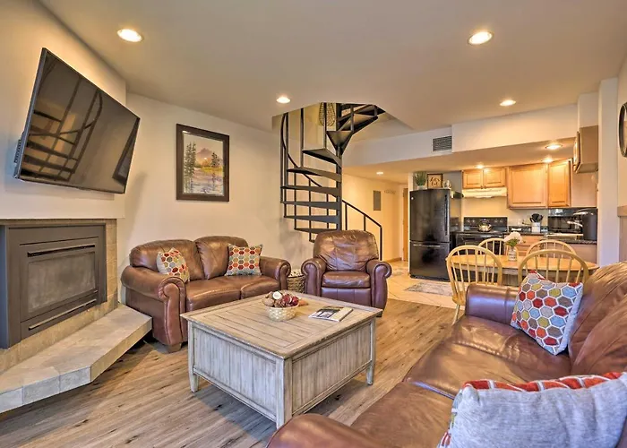 Copper Mountain Condo Near Ski Lift & Golf Course!