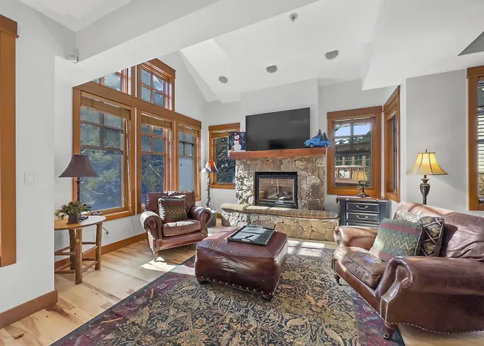 Union Creek Townhome 164D New Listing!