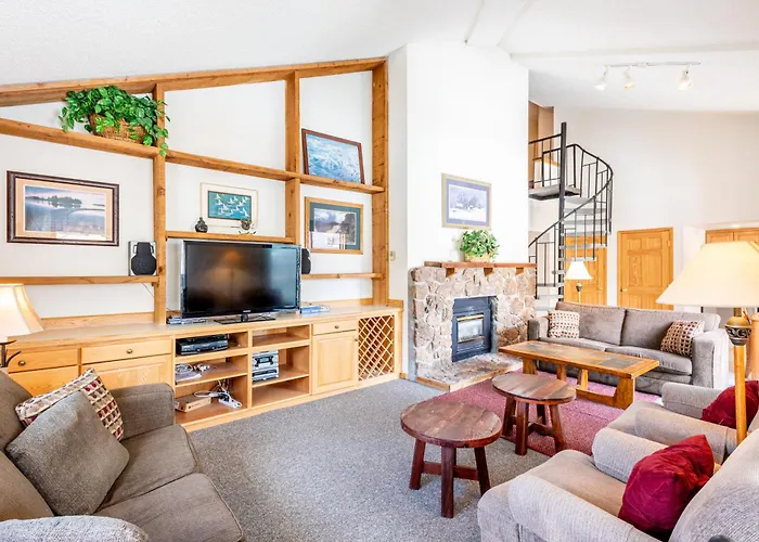 Lodge @ Copper 408