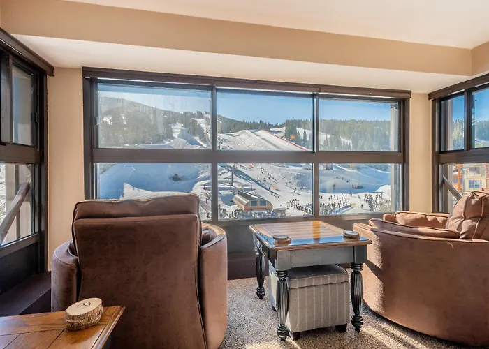 Mountain Plaza 627