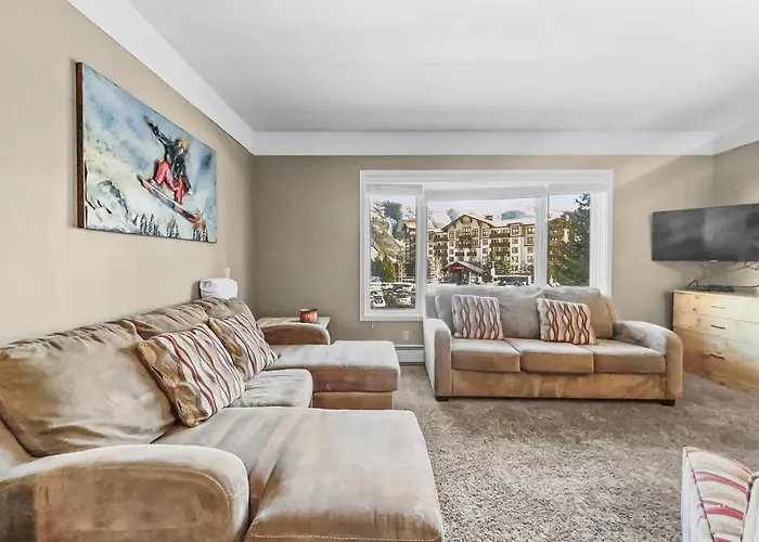 Tl212 Telemark Lodge