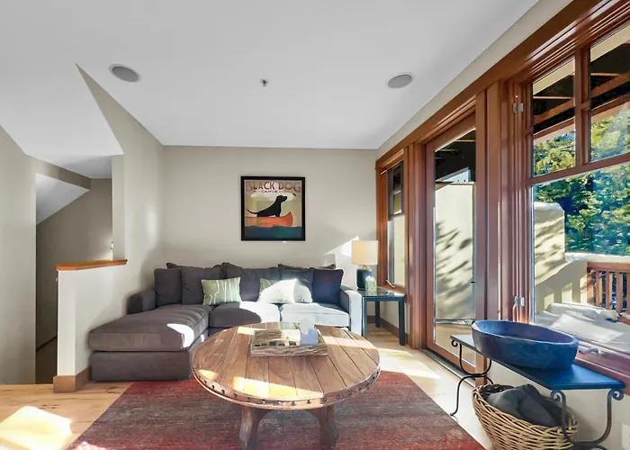 Union Creek Townhome 164B