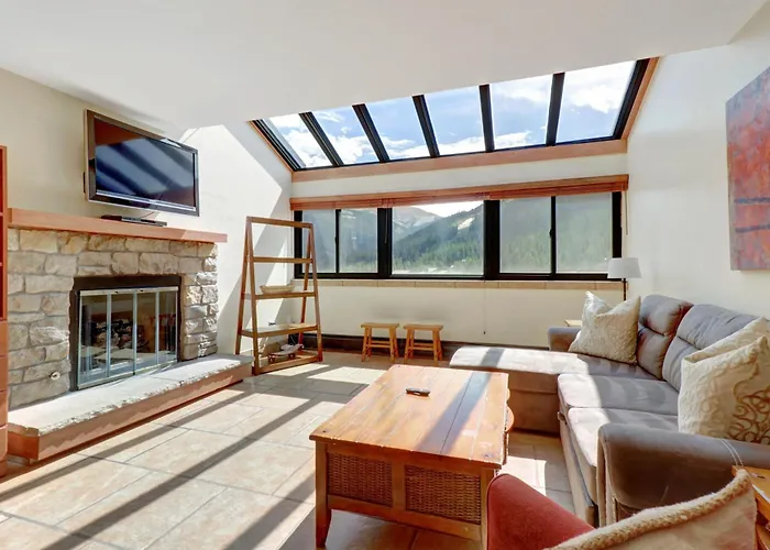 Vs551 Village Square: Copper Mountain Condo With Views & Parking